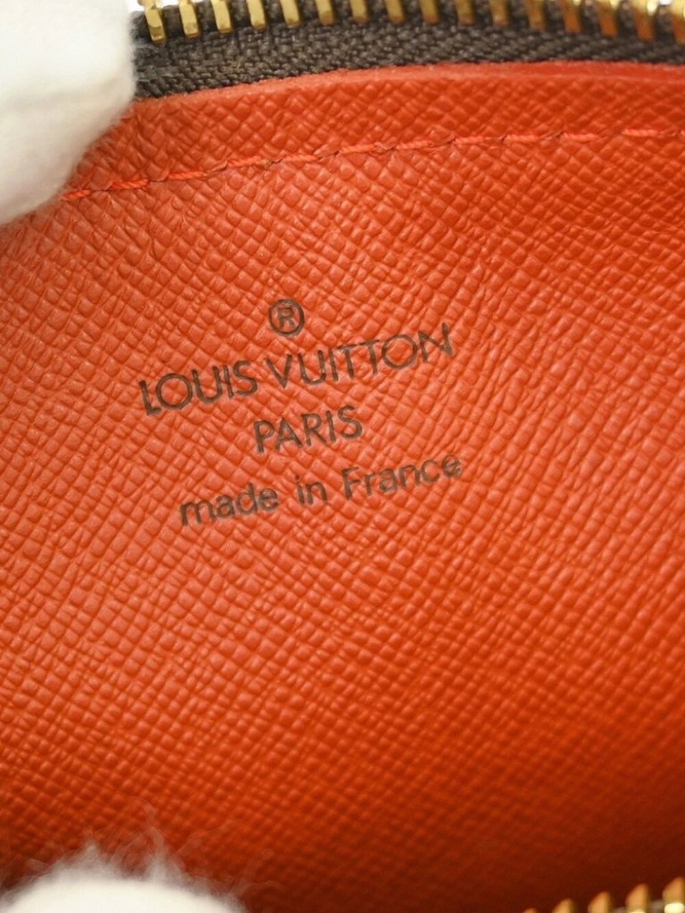 Louis Vuitton Damier Papillon 26 Handbag - Picture 11 of 11